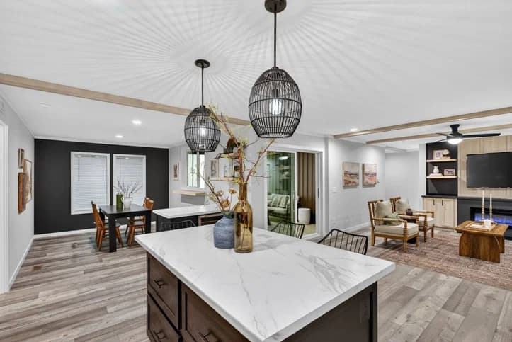 Axis kitchen home features