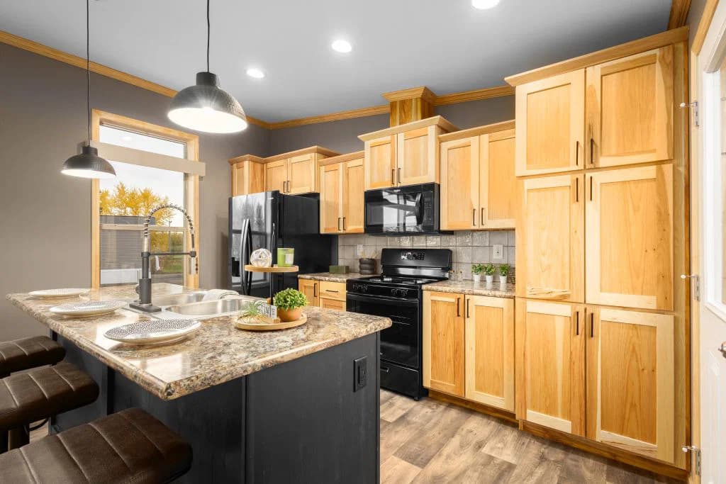 1w1908-v kitchen home features