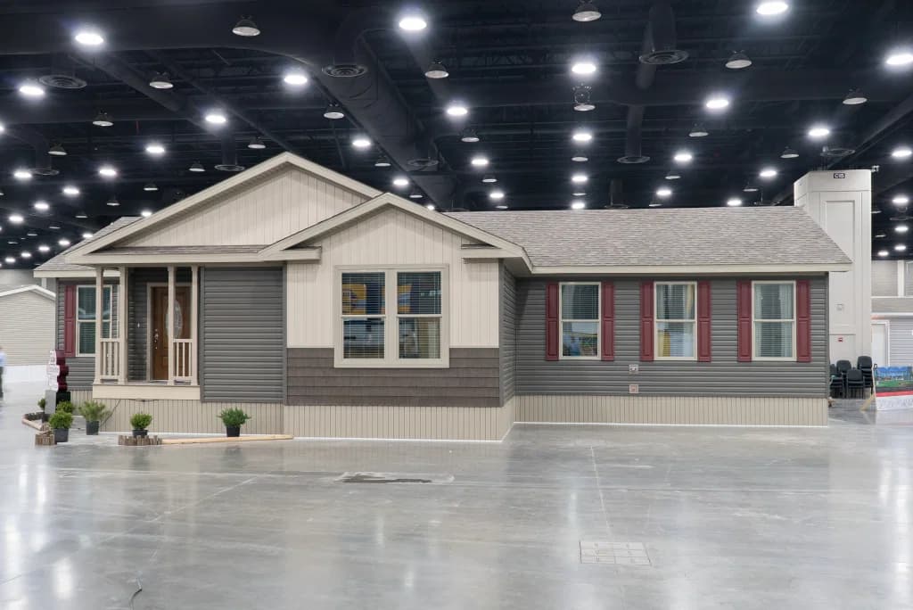 Ultra 3 hero, elevation, and exterior home features