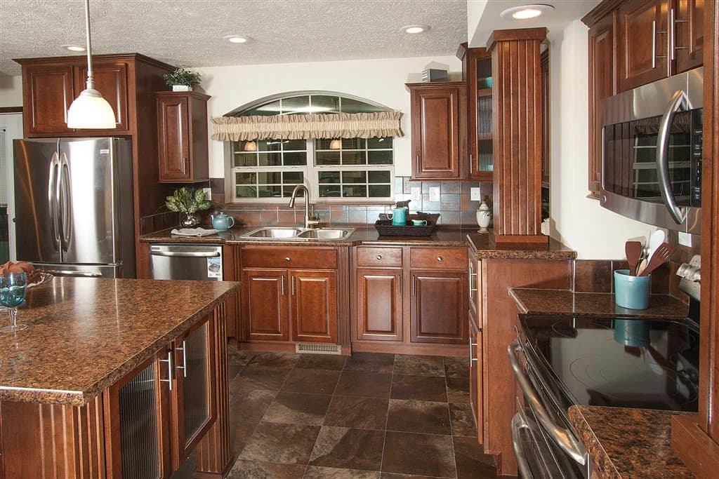 Bellevue kitchen home features