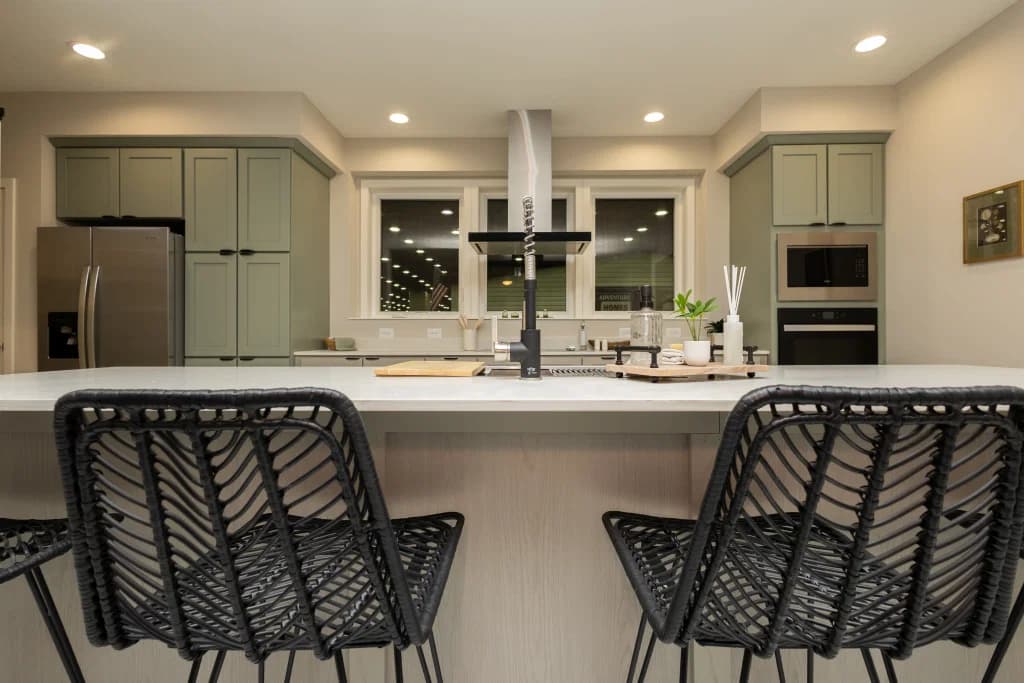 Signa 1 interior home features