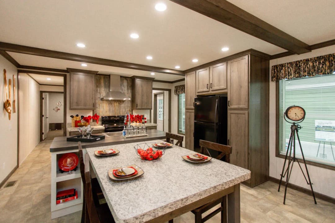 National 24525 kitchen home features