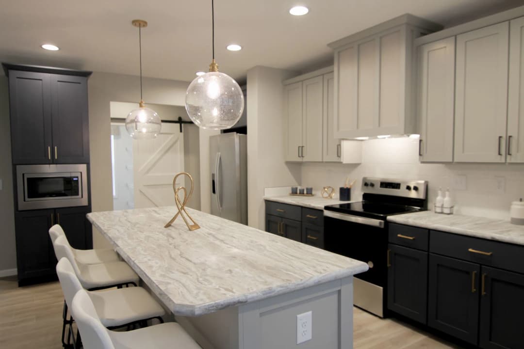 Ultra deuce 3 kitchen home features