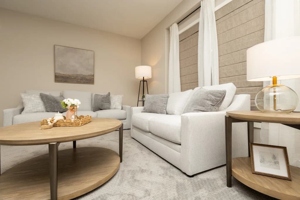 Signa 1 interior home features