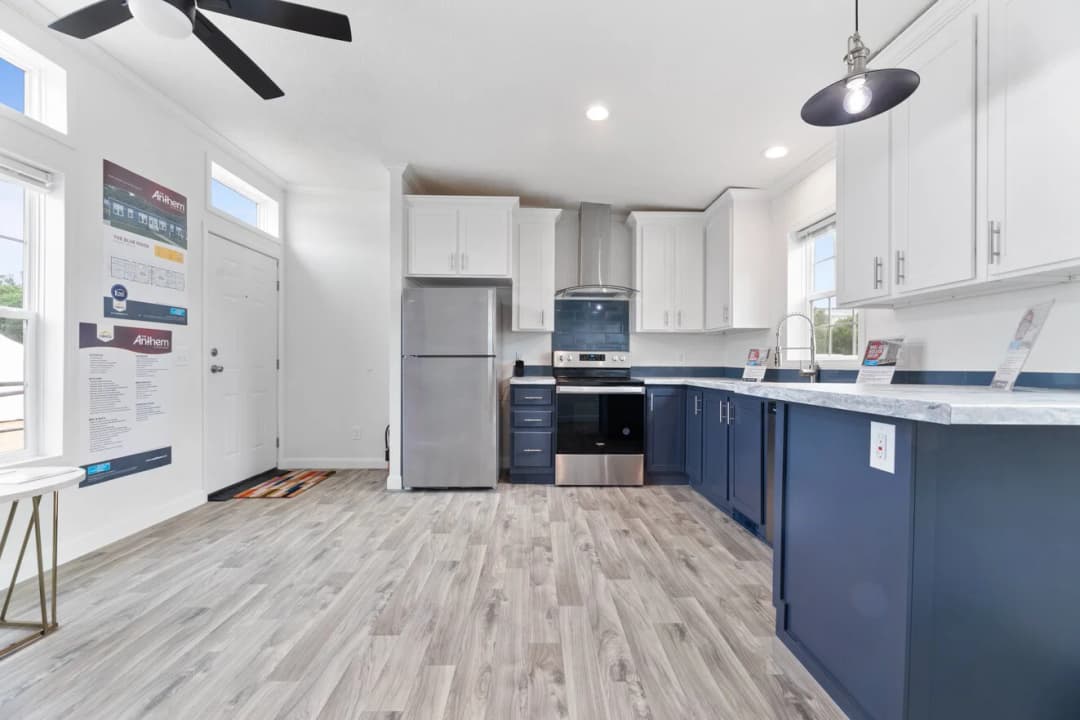Blue ridge duplex kitchen home features
