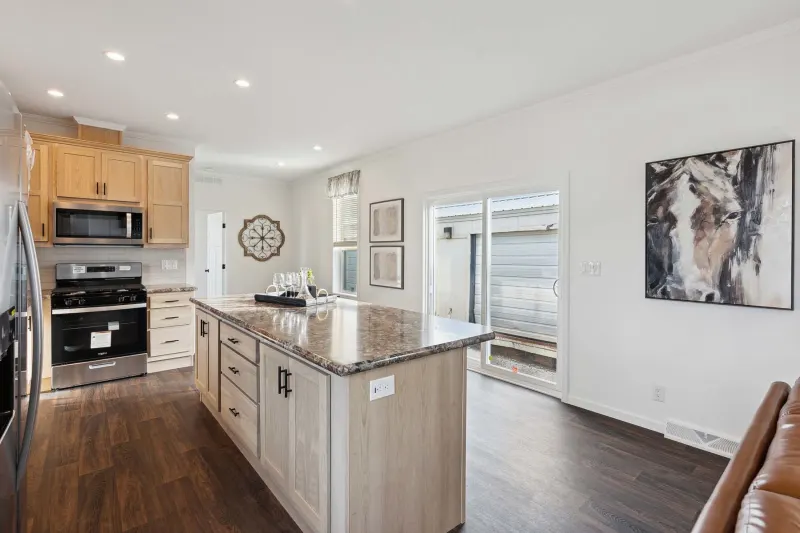 Arlington e459 kitchen home features