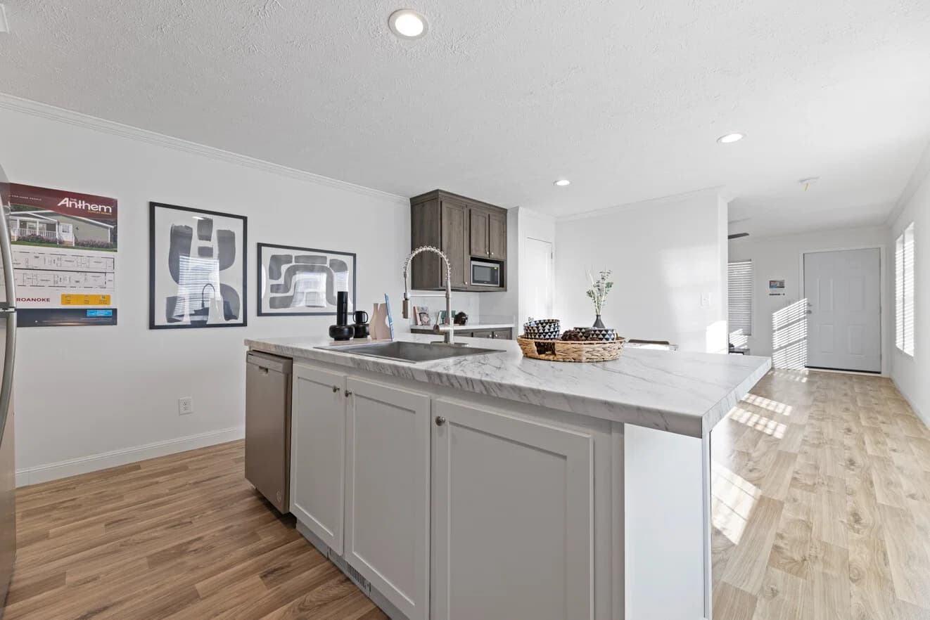 Sugar run duplex kitchen home features