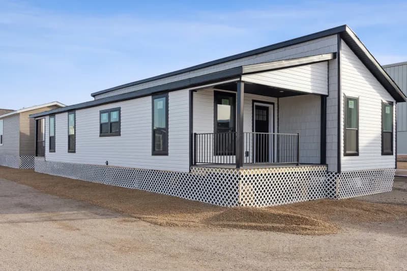 Genesis 9921a exterior home features