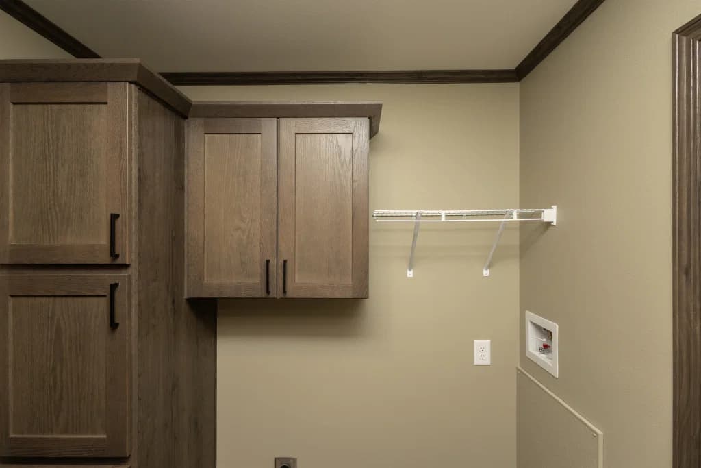 1w1048-v interior home features