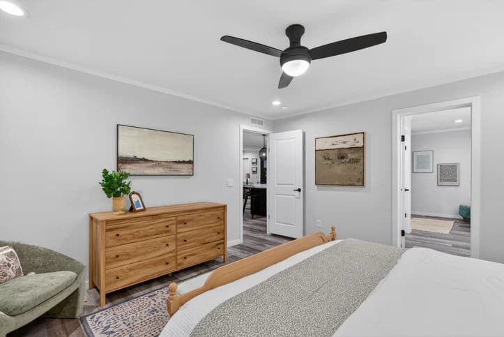 Axis bedroom home features