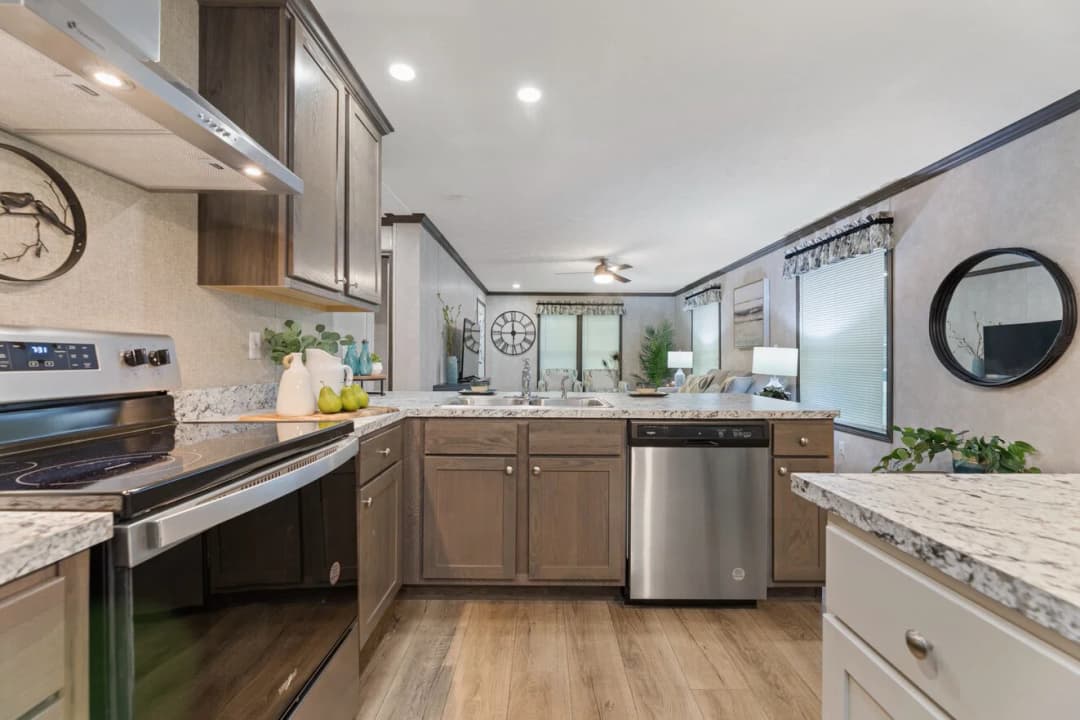 Fulton 24028 kitchen home features