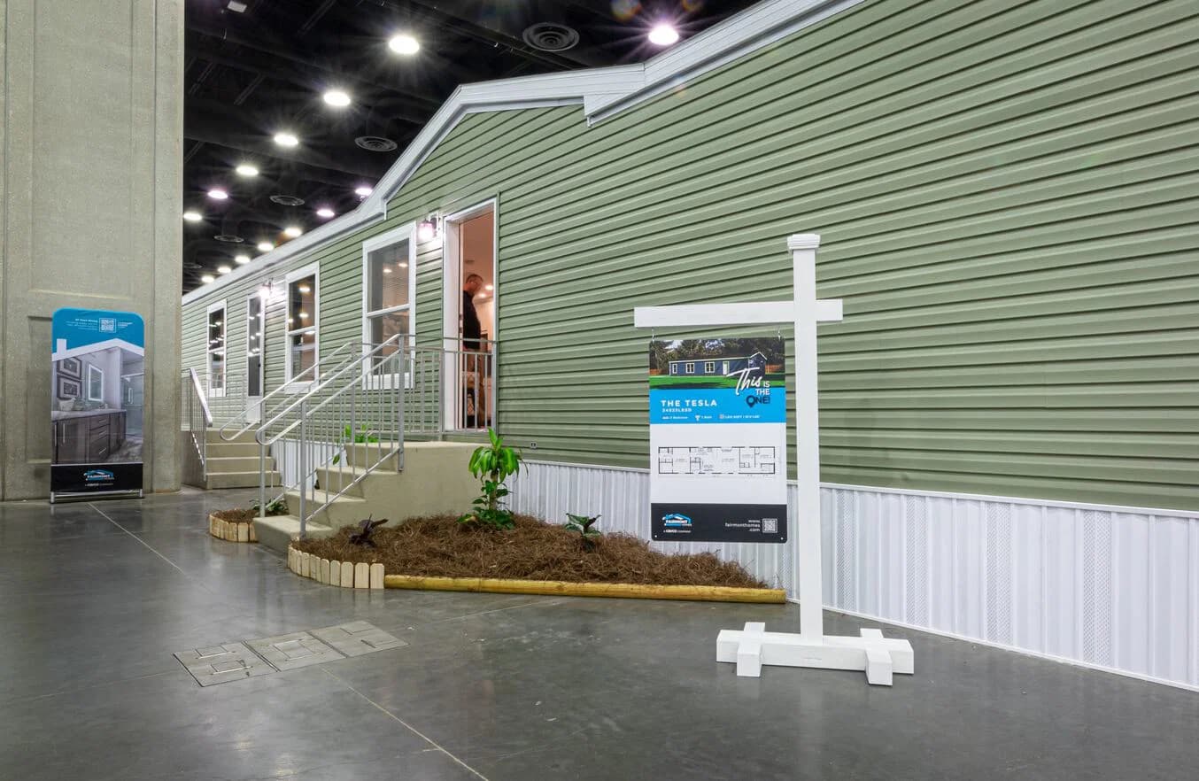 Tesla 24523 exterior home features