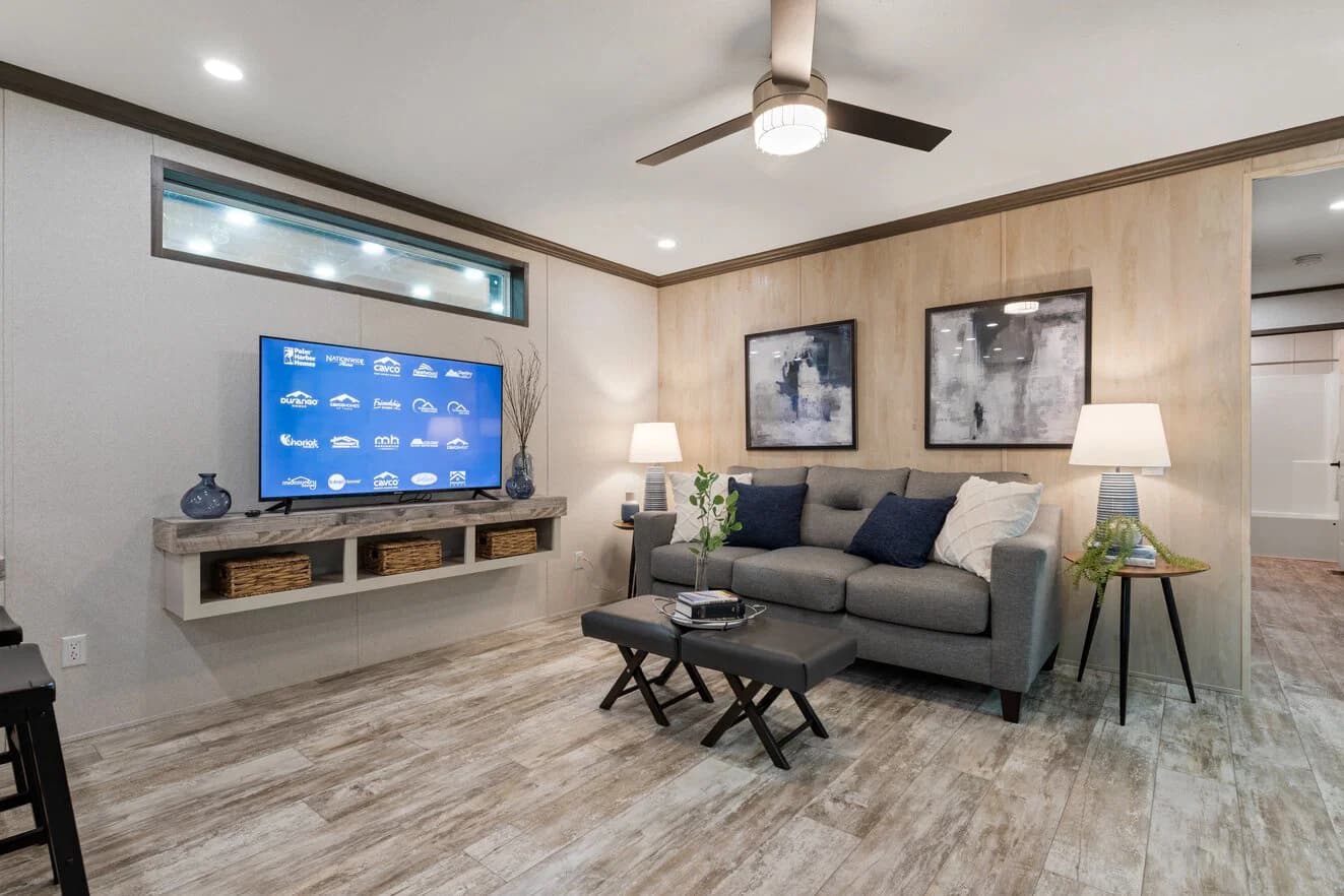 Tesla 24523 interior home features