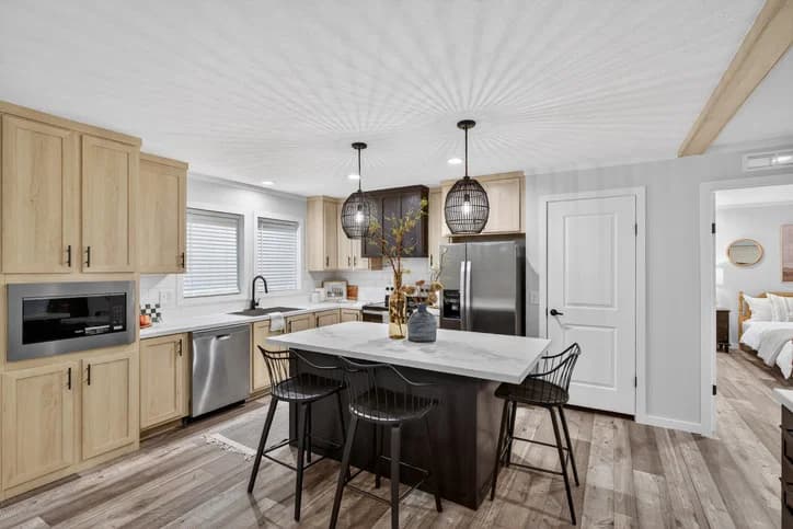 Axis kitchen home features