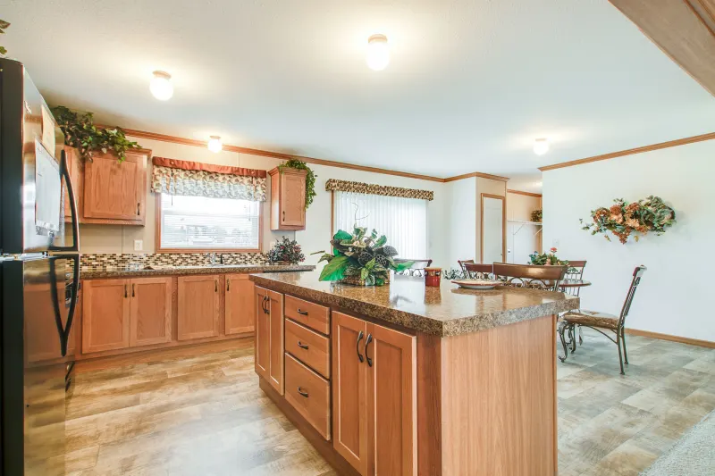 Arlington 2214 kitchen home features
