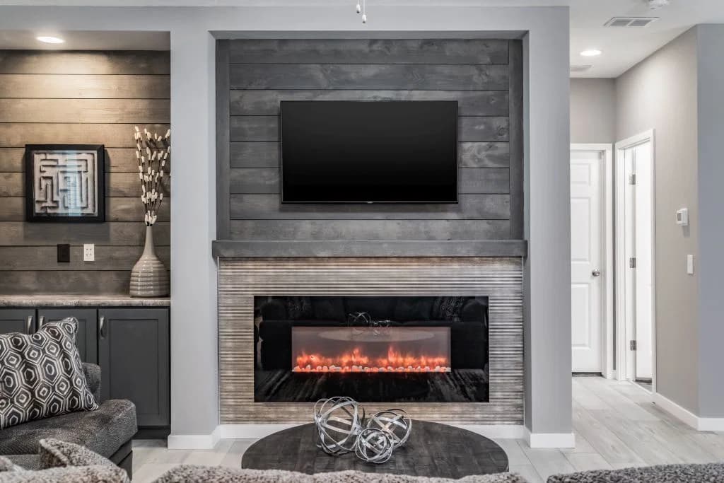 Grand 2.1 interior home features