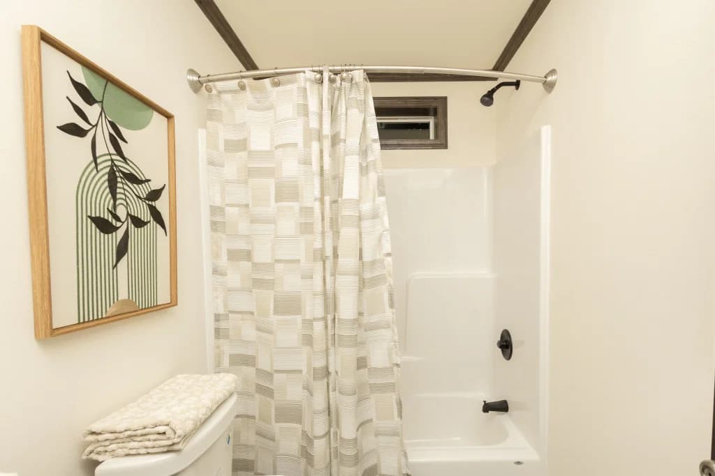 1w1048-v bathroom home features