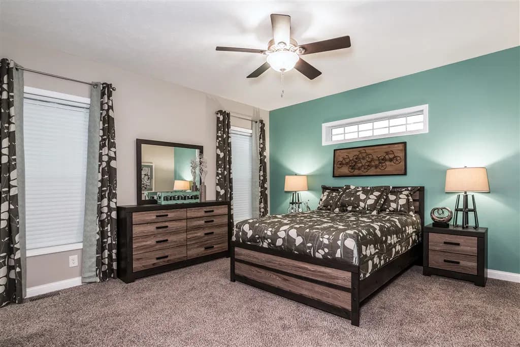 Landmark ultra bedroom home features