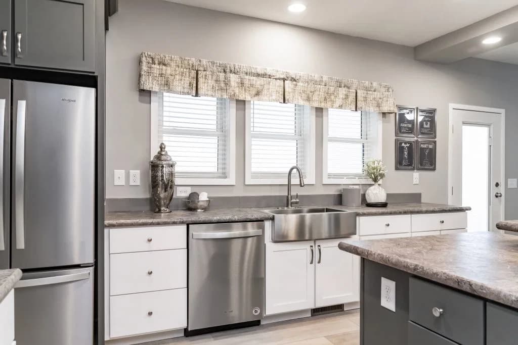 Grand 2.1 kitchen home features