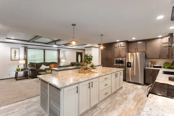 Mystic creek 92608 kitchen home features