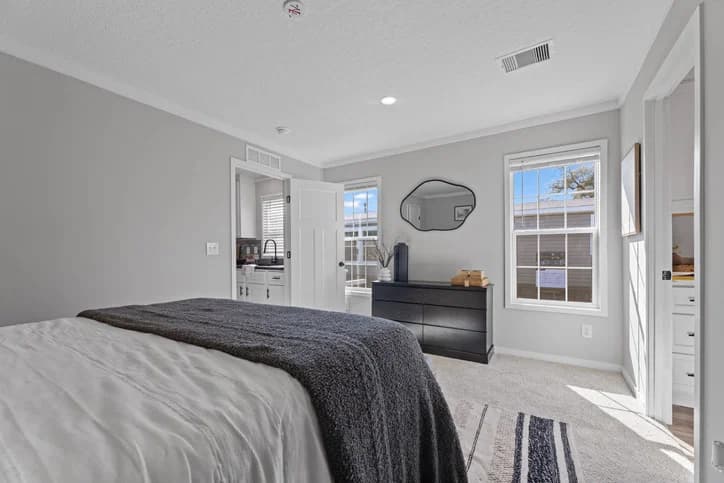 Helix bedroom home features