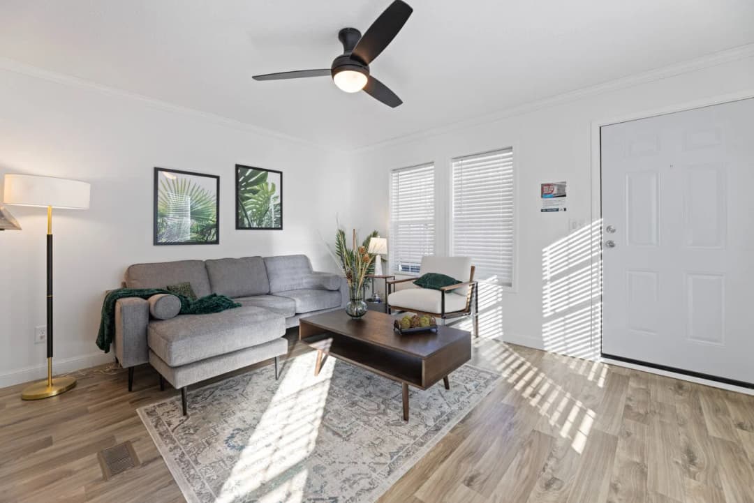 Sugar run duplex interior home features