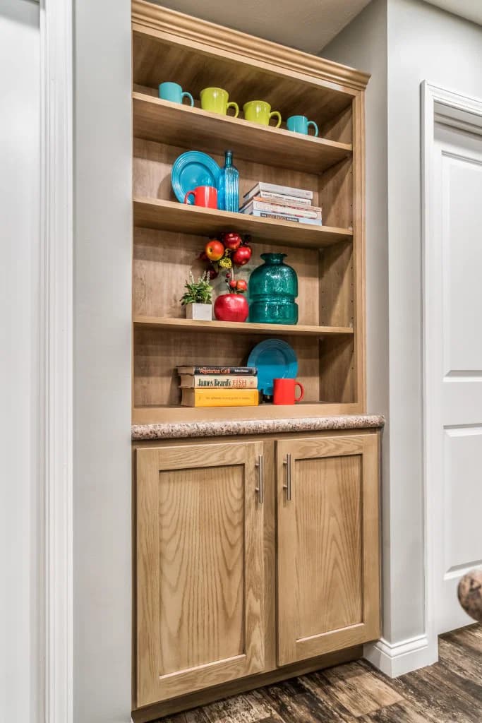 Limited 1 interior home features
