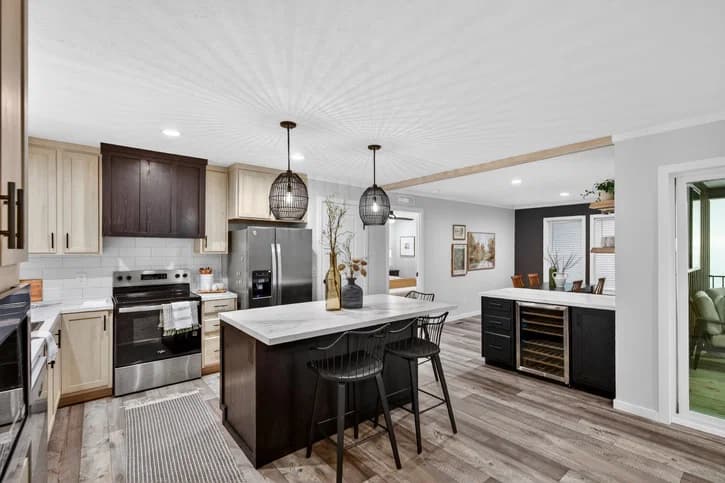Axis kitchen home features