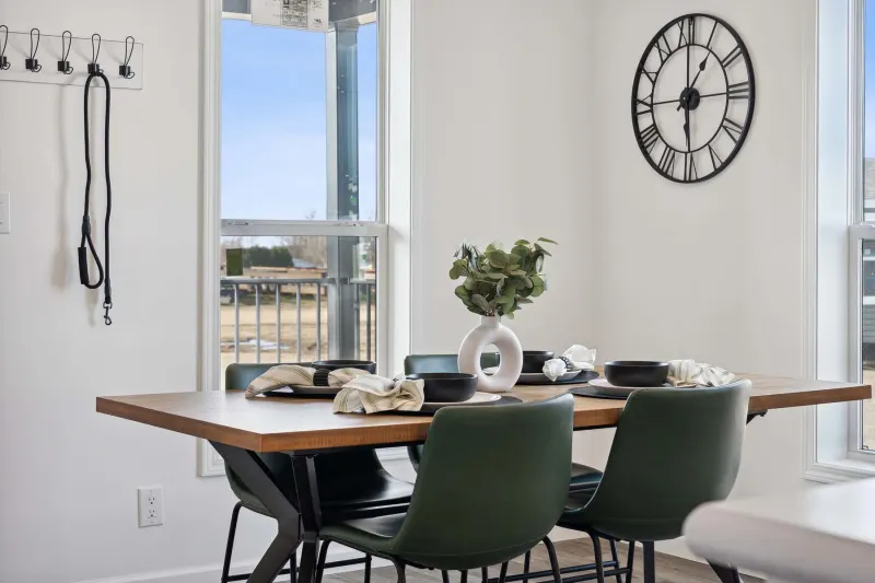 Genesis 9921a interior home features