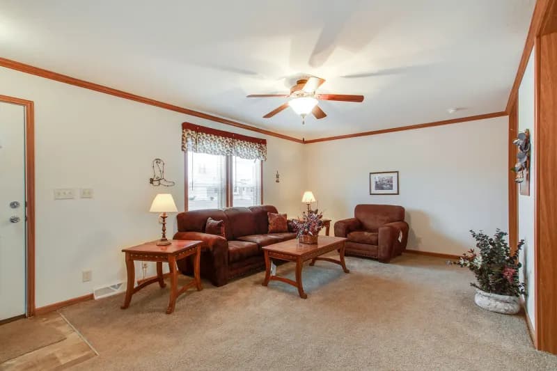 Arlington 2214 interior home features