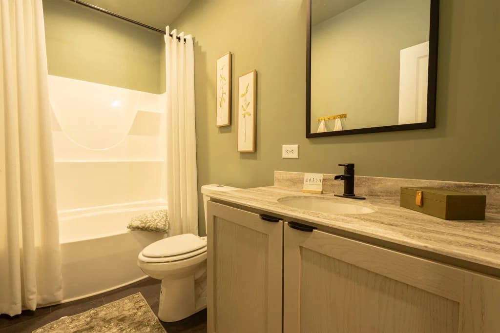 Signa 1 bathroom home features