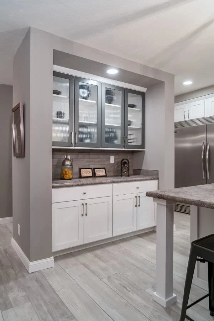 Signature 1 interior home features
