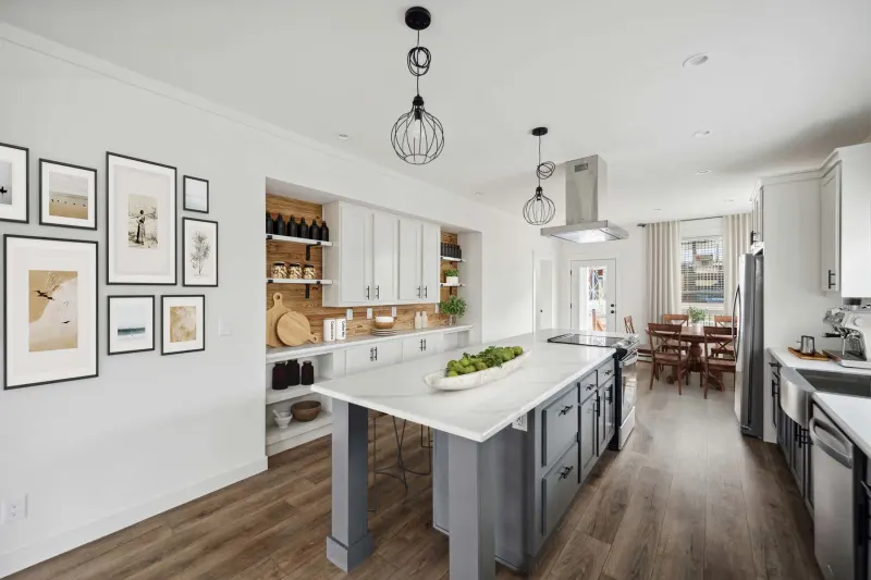 Genesis 9921a kitchen home features