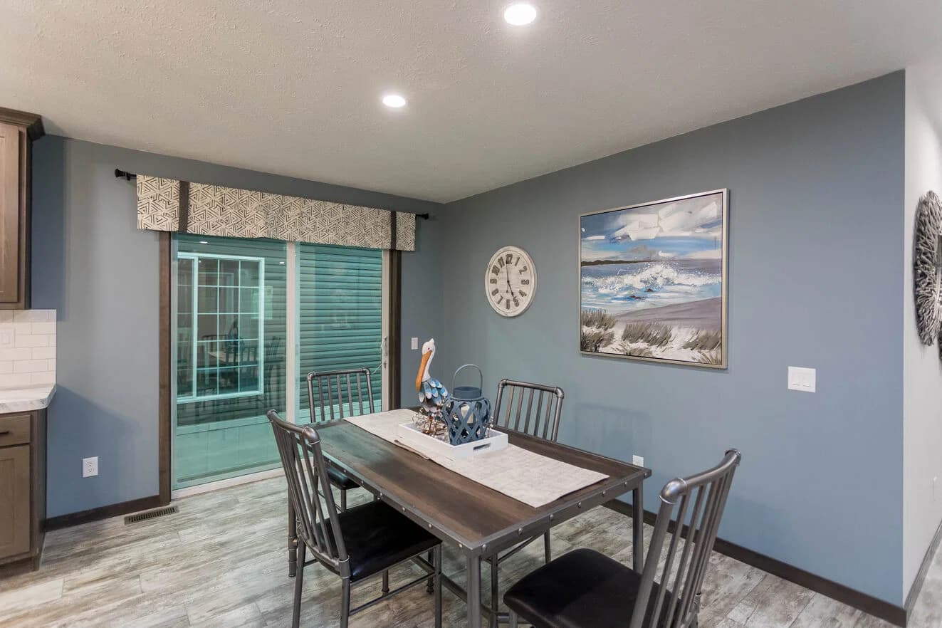 Harbor town 92610k interior home features