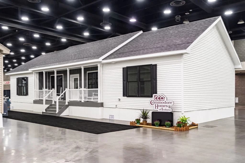 Landmark grand hero and exterior home features