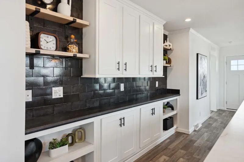 Genesis 9921a kitchen home features
