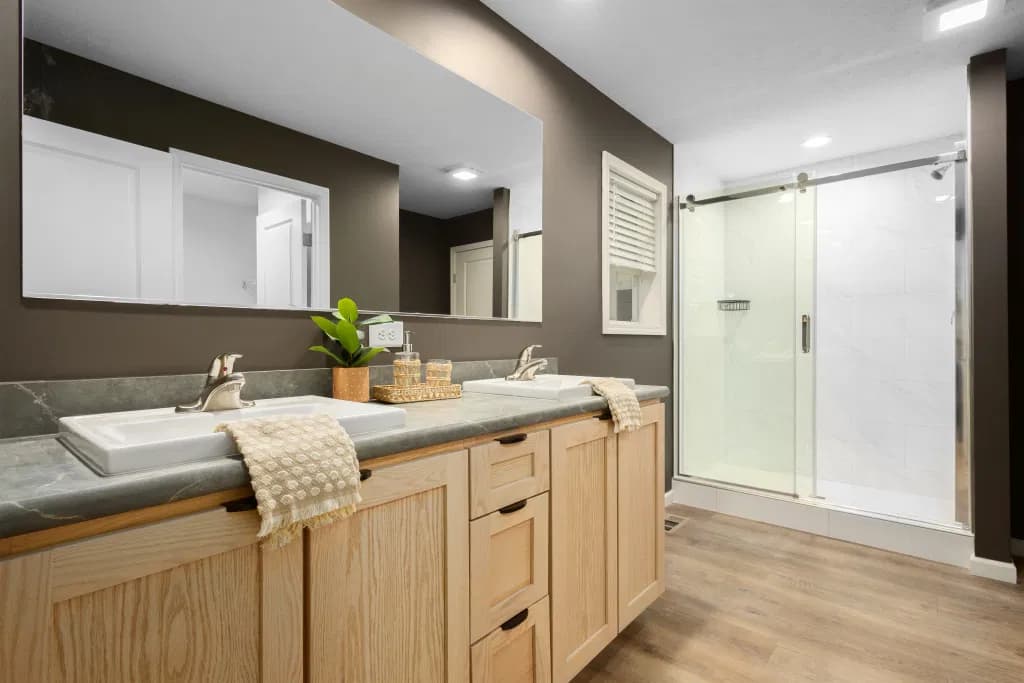 Landmark essence bathroom home features