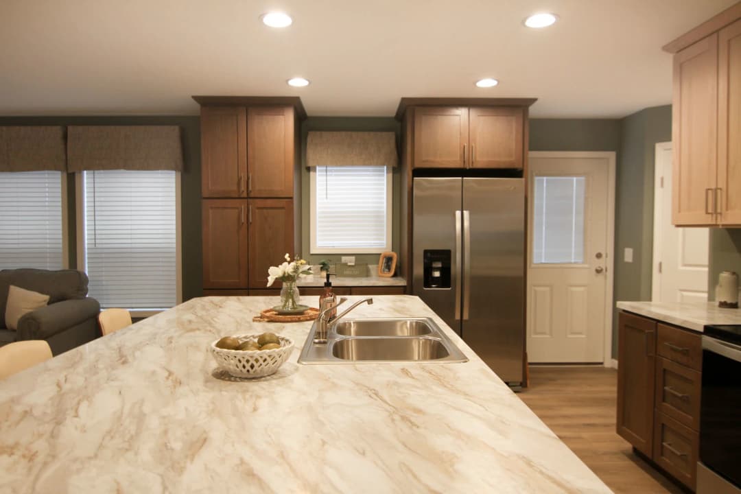 Landmark flex 32 2lm2424-v kitchen home features