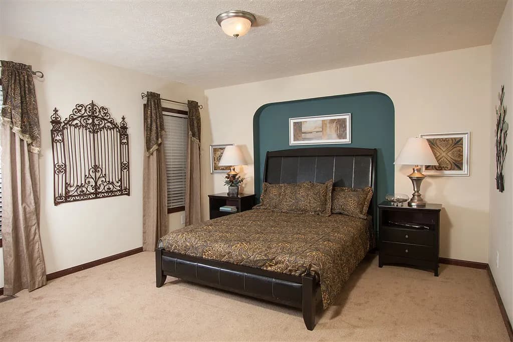 Landmark ranch bedroom home features