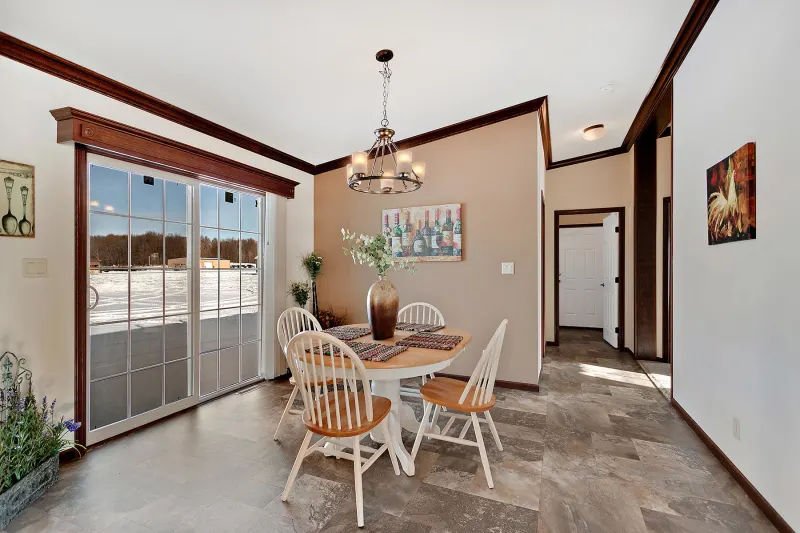 Lexington a243 interior home features