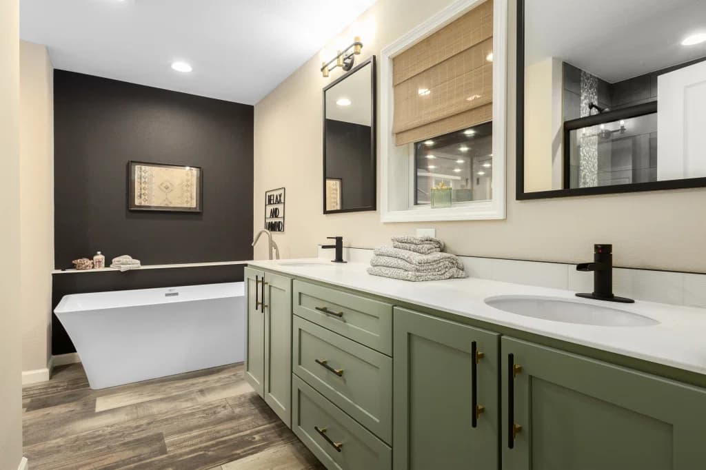 Millenian 5 bathroom home features