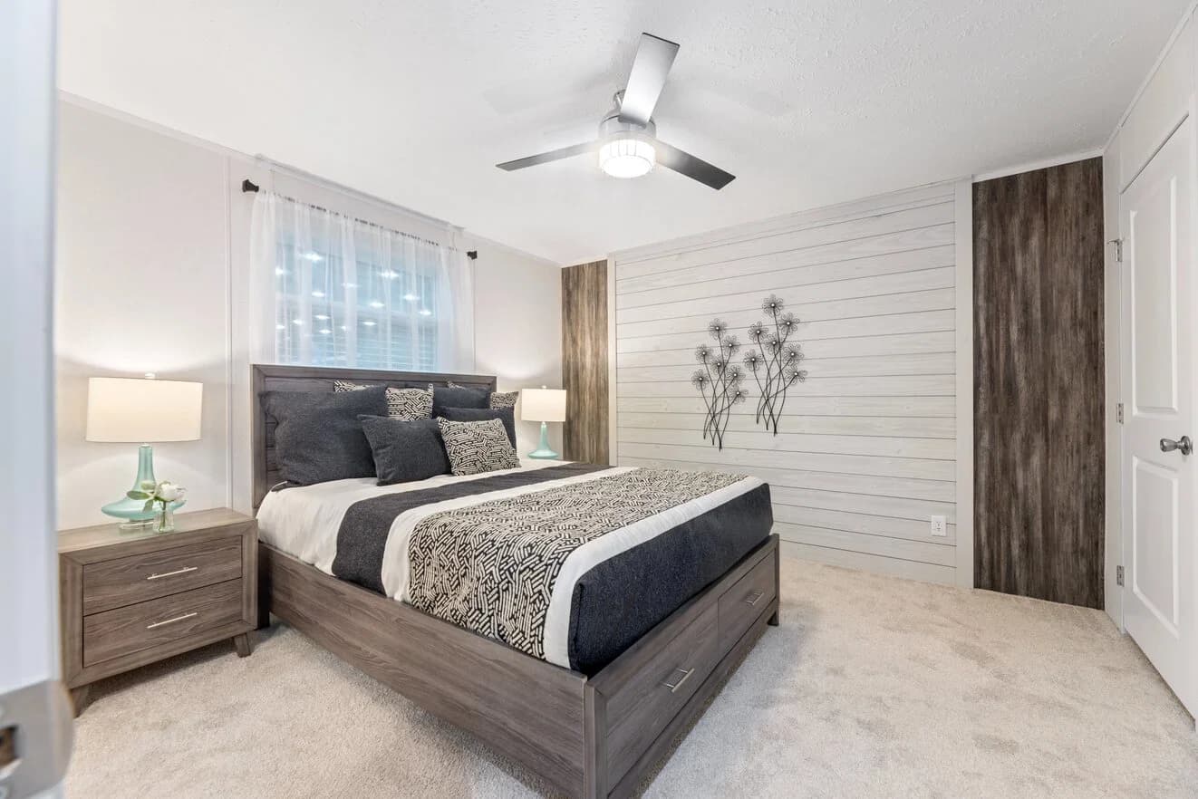 Carson 24532 bedroom home features