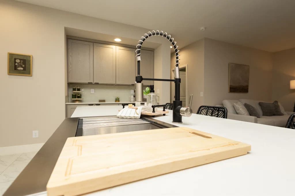 Signa 1 kitchen home features