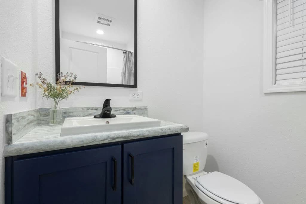 Millenian 2 bathroom home features