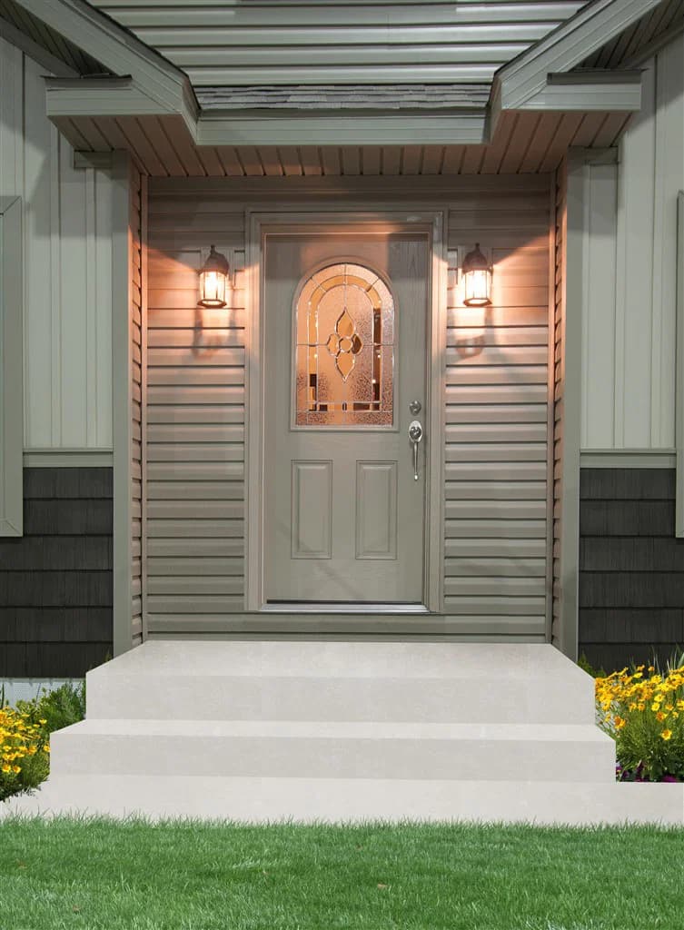 Bellevue exterior home features