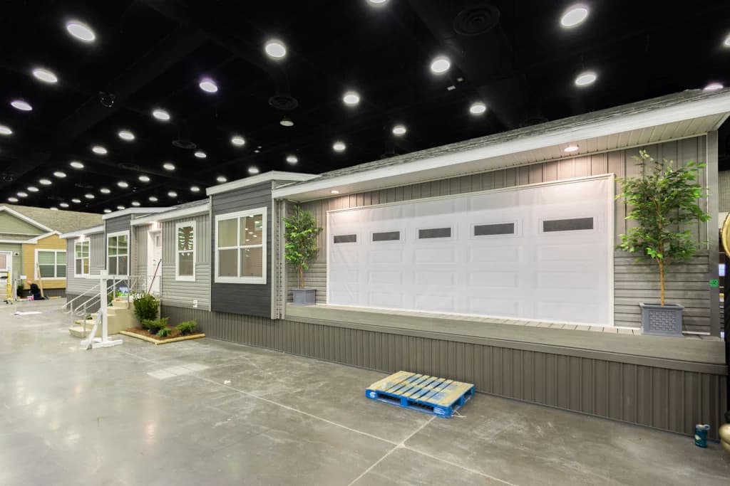 Essence 20 elevation and exterior home features