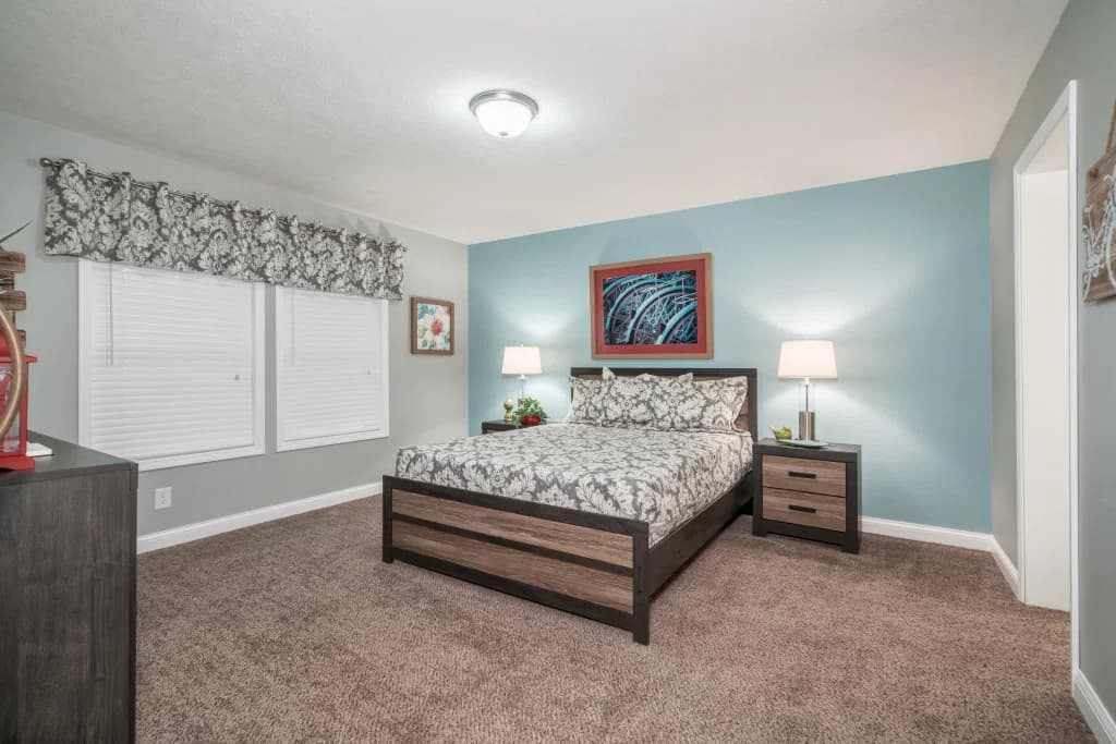 Limited 1 bedroom home features