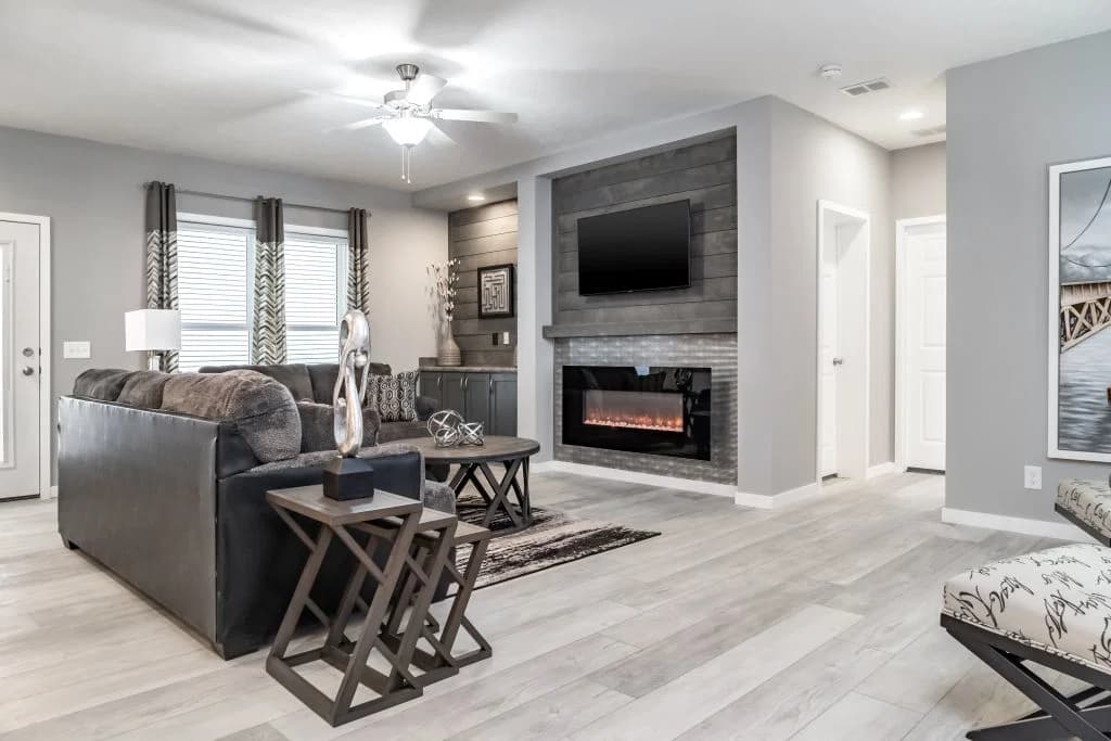 Grand 2.1 interior home features