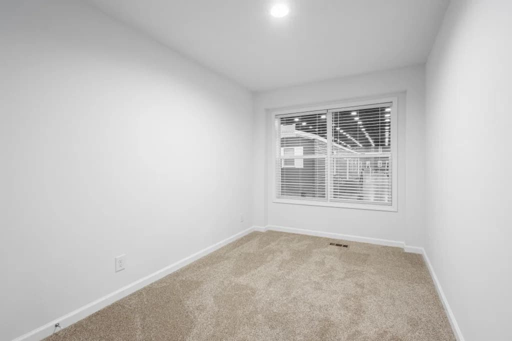 Essence 20 bedroom home features